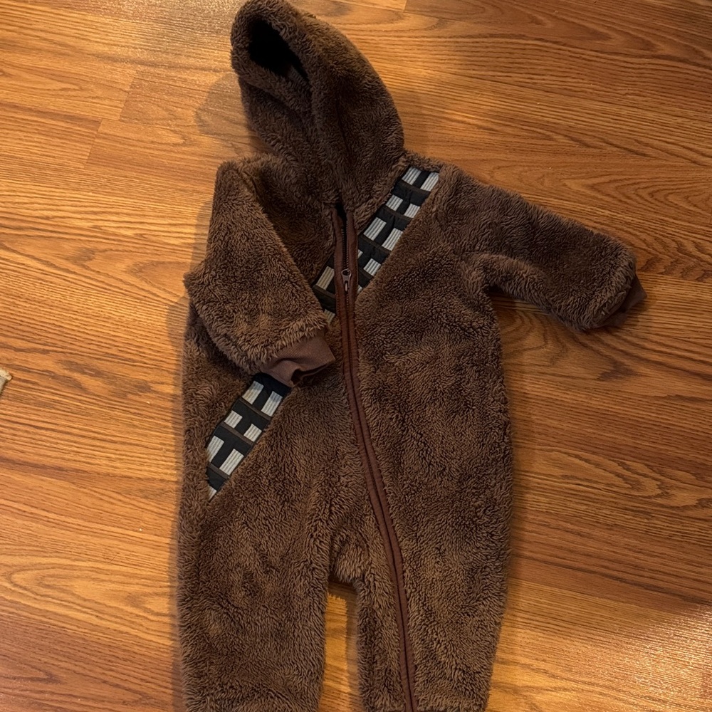 Gap Kids Chewbacca Zip Up Sherpa One Piece Outfit / Costume, 6-12 Months